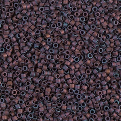 DB0312 - Mat Metallic Dark Raspberry Iris