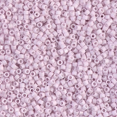 DB1524 - Mat Opaque Pale Rose AB